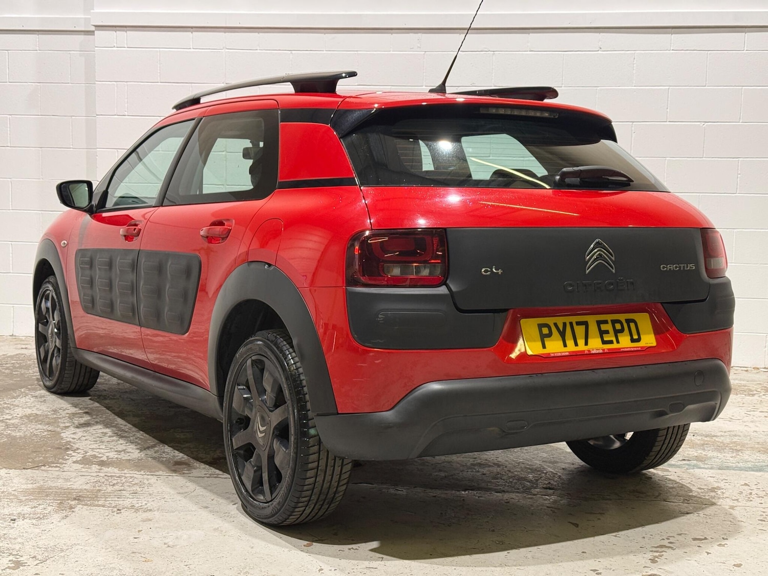 Used Citroen C4 Cactus 2017 for sale - 77291701: Photo 2