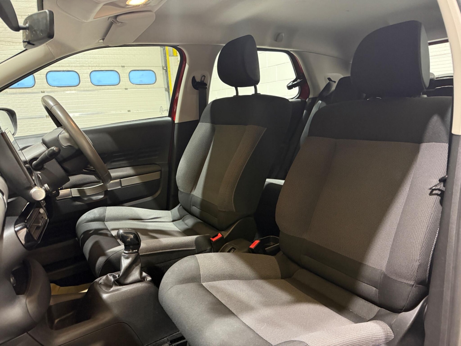 Used Citroen C4 Cactus 2017 for sale - 77291701: Photo 4