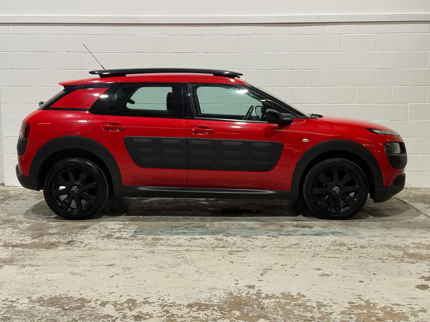 Used Citroen C4 Cactus 2017 for sale - 77291701: Photo 6