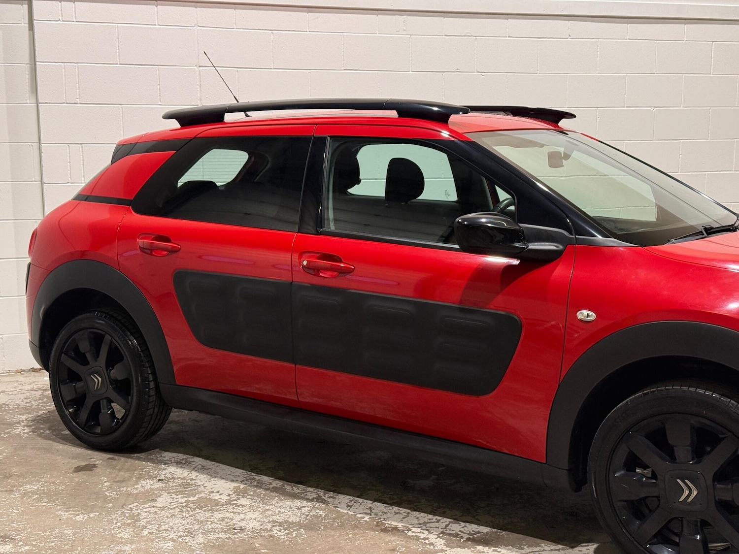 Used Citroen C4 Cactus 2017 for sale - 77291701: Photo 9