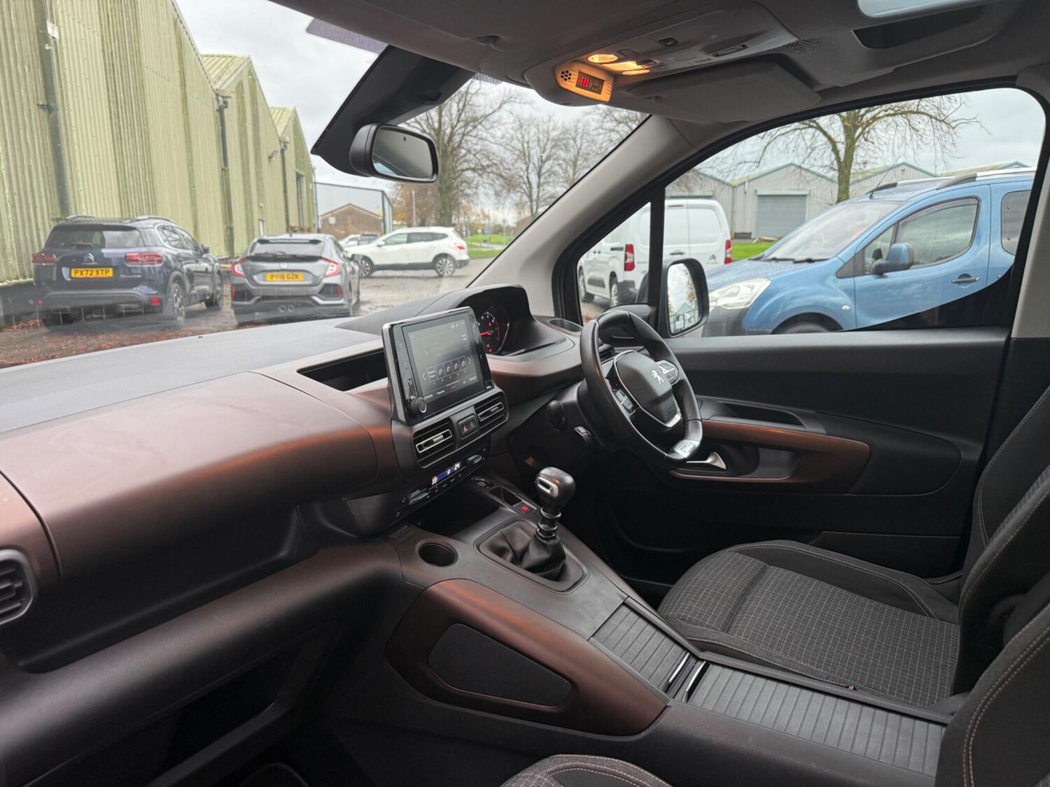 Used Peugeot Rifter 2019 for sale - 76409135: Photo 24