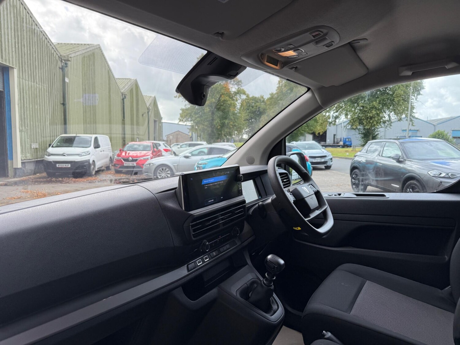 Used Peugeot Expert 2024 for sale - 75647305: Photo 11