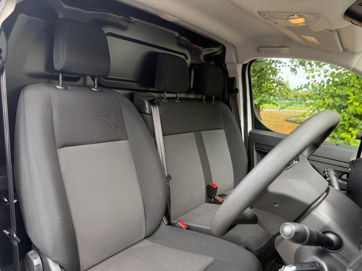 Used Peugeot Expert 2024 for sale - 75647305: Photo 12