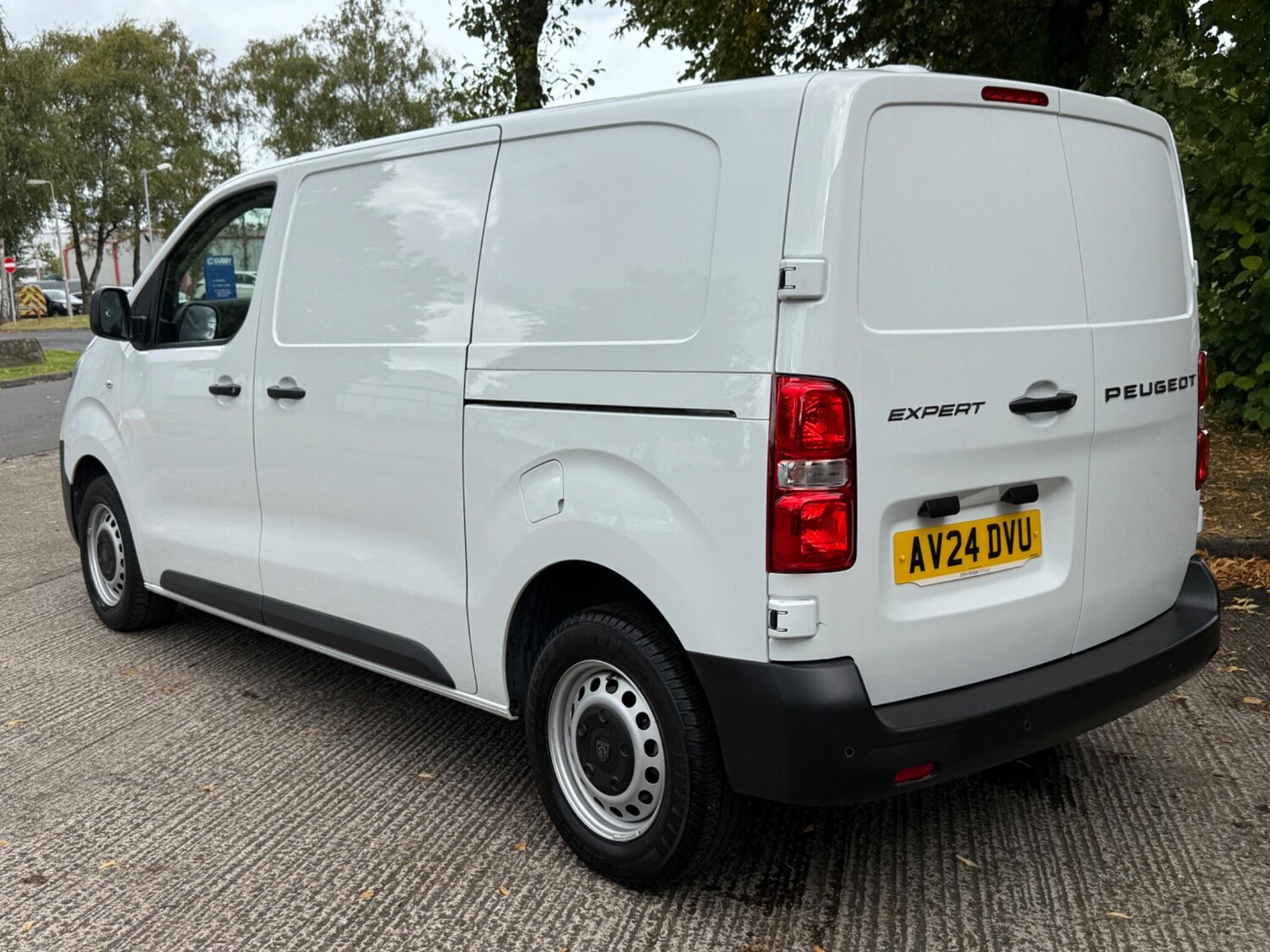 Used Peugeot Expert 2024 for sale - 75647305: Photo 2