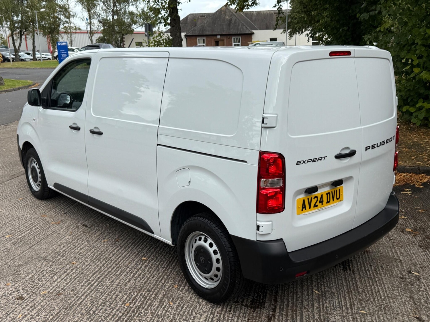 Used Peugeot Expert 2024 for sale - 75647305: Photo 20