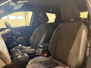 Used DS Automobiles DS 3 Crossback 2022 for sale - 77882330: Photo