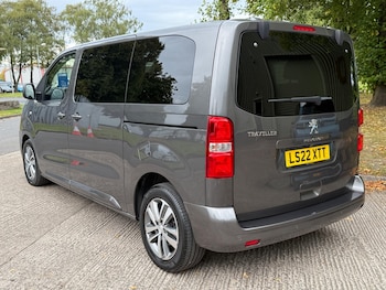Used Peugeot Traveller 2022 for sale - 75552124: Photo