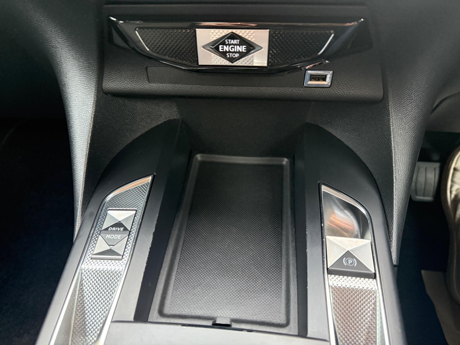 Used DS Automobiles DS 3 Crossback for sale - 77854201: Photo 22