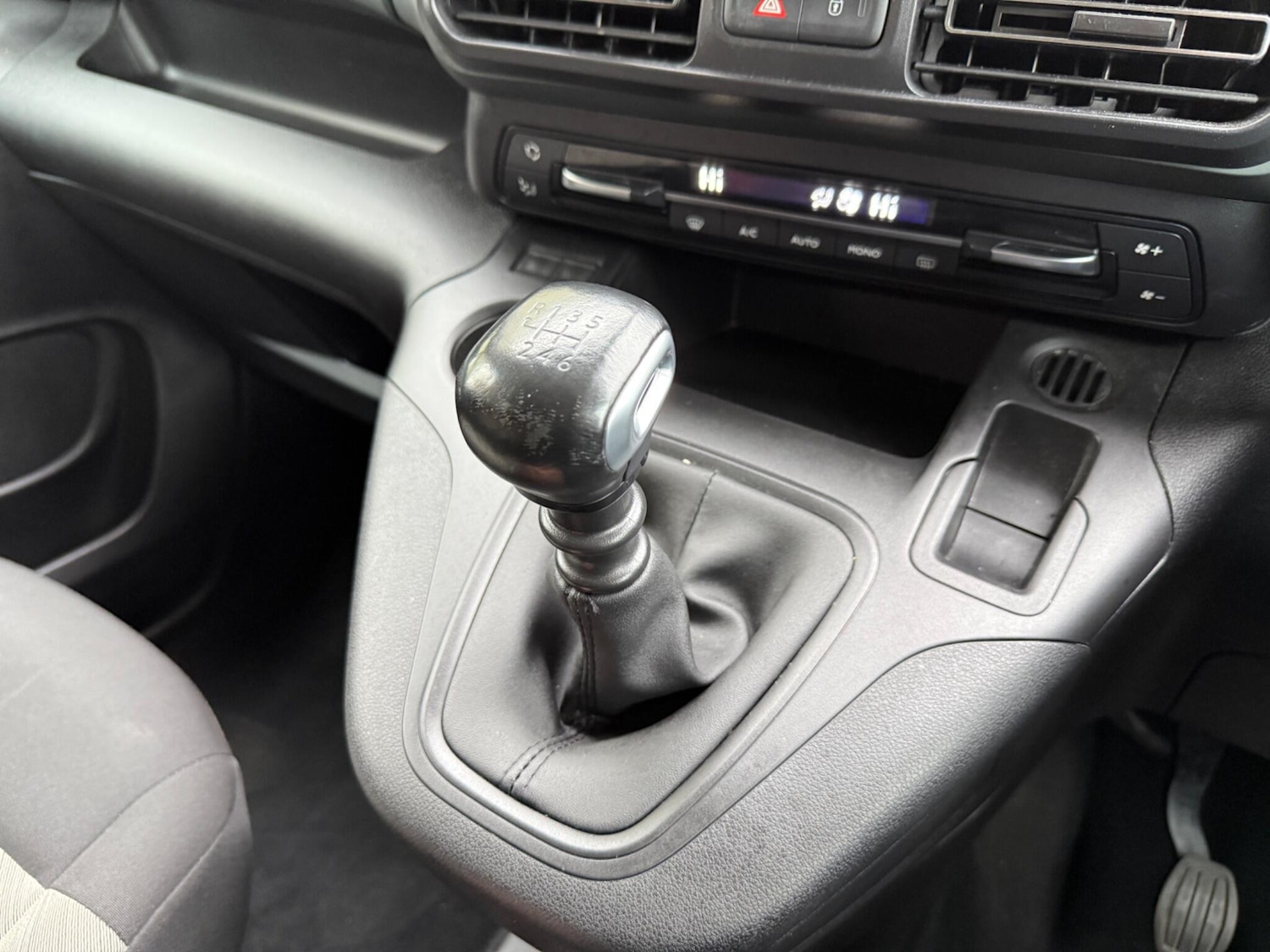 Used Citroen Berlingo 2022 for sale - 76214176: Photo 16