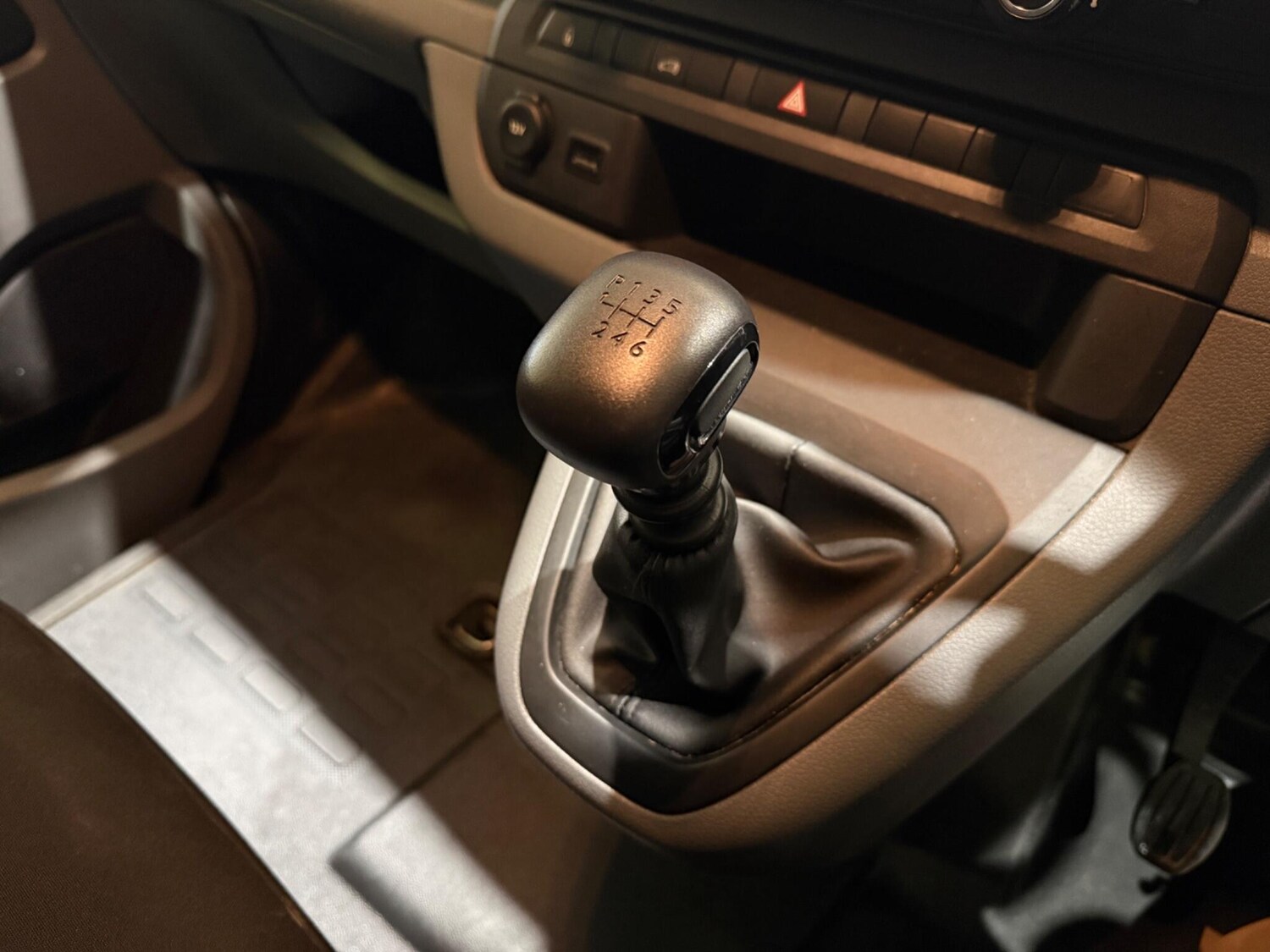 Used Peugeot Expert 2022 for sale - 77131652: Photo 23