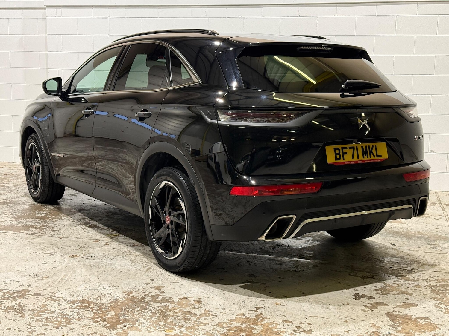 Used DS Automobiles DS 7 Crossback 2021 for sale - 76728398: Photo 2