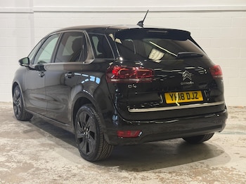 Used Citroen C4 Picasso 2018 for sale - 77768603: Photo
