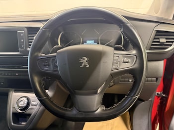 Used Peugeot Traveller 2020 for sale - 78417202: Photo