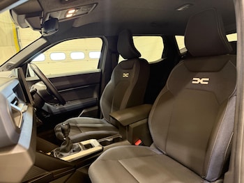 Used Dacia Duster 2024 for sale - 78516896: Photo