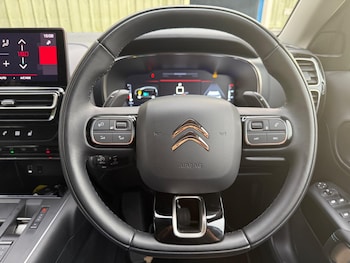 Used Citroen C5 Aircross 2024 for sale - 76498962: Photo