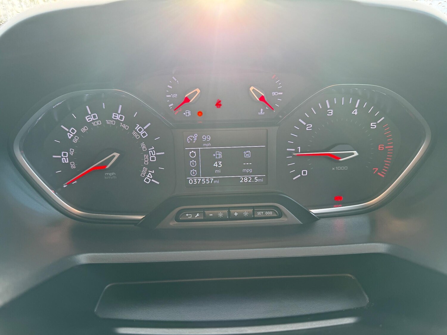 Used Peugeot Partner 2022 for sale - 76742655: Photo 12