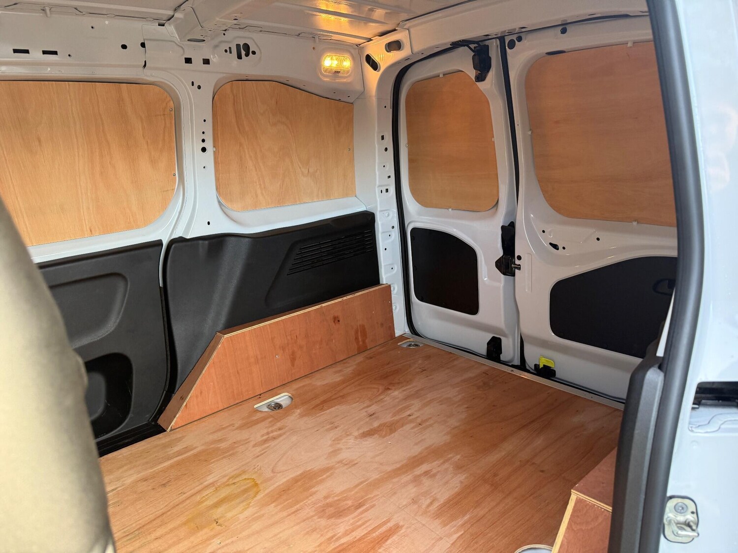 Used Peugeot Partner 2022 for sale - 76742655: Photo 13