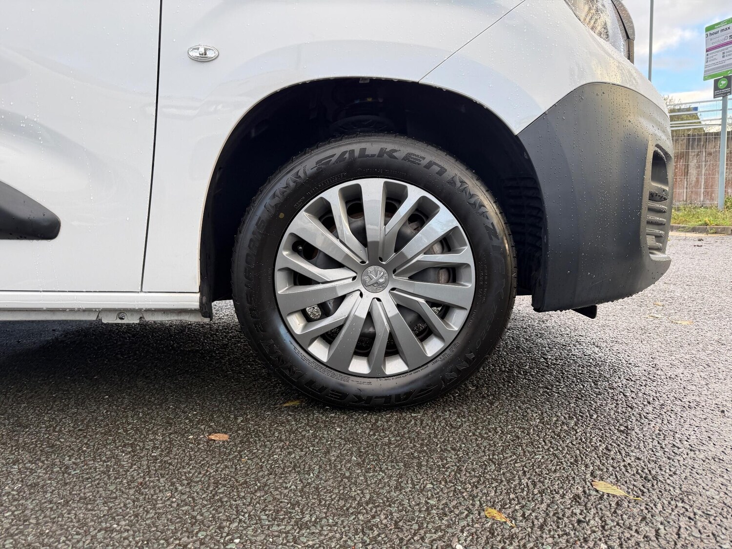 Used Peugeot Partner 2022 for sale - 76742655: Photo 16