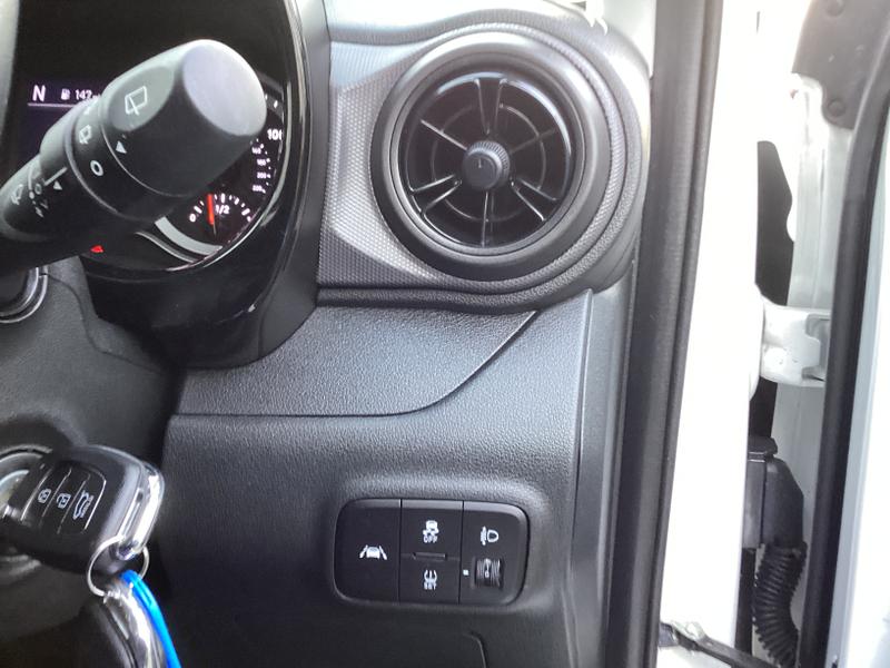 Used Hyundai i10 2022 for sale - 76960870: Photo 20