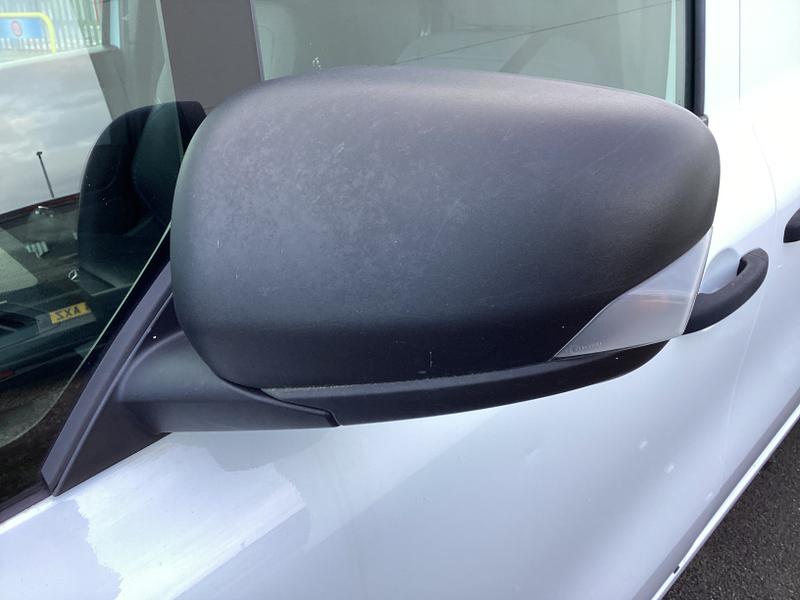 Used Nissan Other 2023 for sale - 77326807: Photo 14