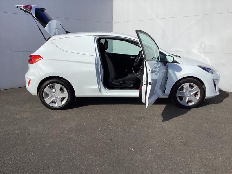 Used Ford Fiesta Van 2020 for sale - 76028170: Photo 13