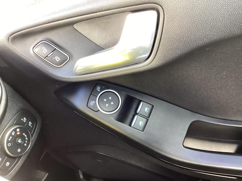 Used Ford Fiesta Van 2020 for sale - 76028170: Photo 28