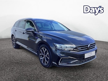 Used Volkswagen Passat 2021 for sale - 78886120: Photo