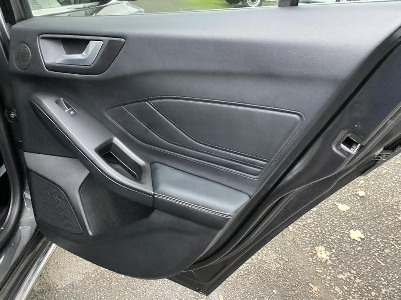 Used Ford Focus 2020 for sale - 76467810: Photo 13