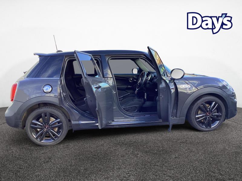 Used MINI Cooper 2020 for sale - 77152049: Photo 11
