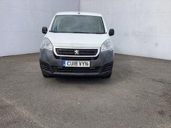 Used Peugeot e-Partner 2018 for sale - 75113320: Photo