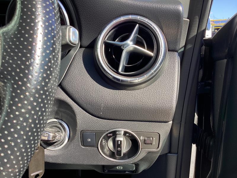 Used Mercedes-Benz CLA 2018 for sale - 76882617: Photo 23