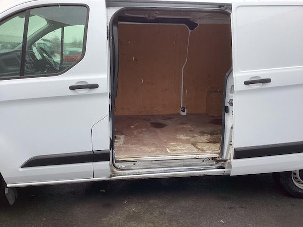 Used Ford Transit Custom 2022 for sale - 73591774: Photo 32