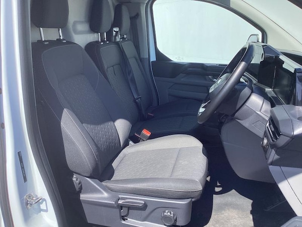 Used Ford Transit Custom 2024 for sale - 74364648: Photo 32