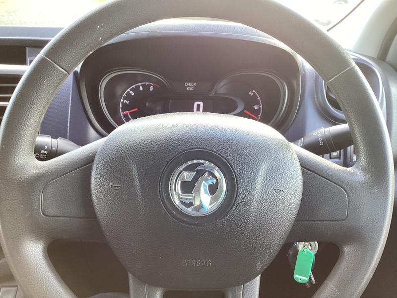 Used Vauxhall Vivaro 2018 for sale - 77106632: Photo 25