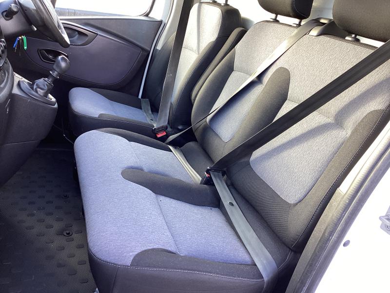 Used Vauxhall Vivaro 2018 for sale - 77106632: Photo 30