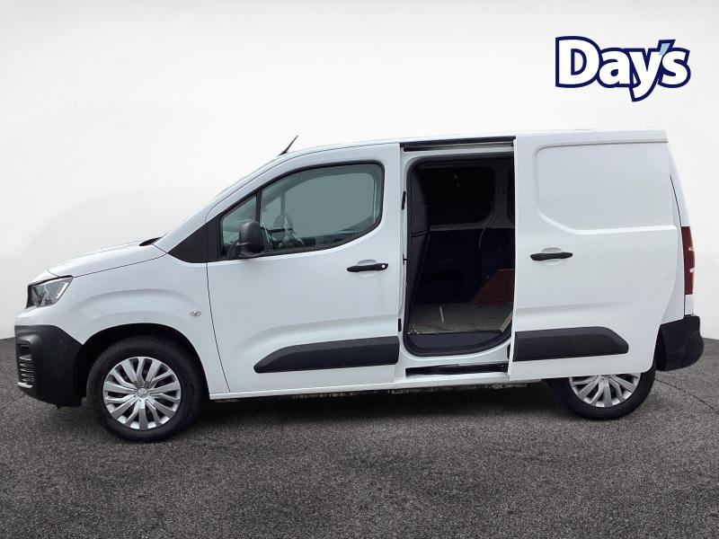 Used Peugeot Partner 2020 for sale - 77198999: Photo 11