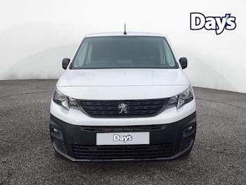 Used Peugeot Partner 2020 for sale - 77198999: Photo