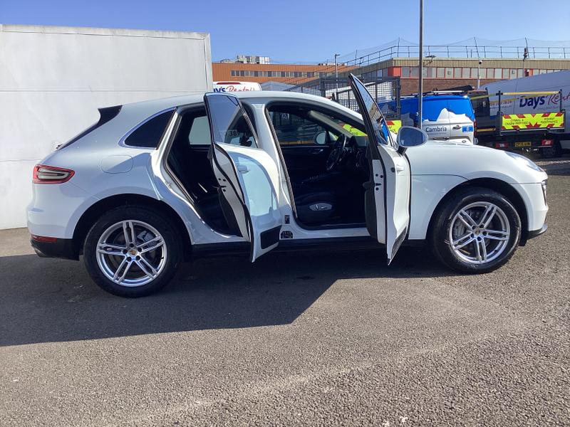 Used Porsche Macan 2017 for sale - 77665747: Photo 11