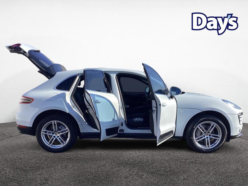 Used Porsche Macan 2017 for sale - 77665747: Photo 12