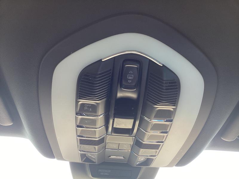 Used Porsche Macan 2017 for sale - 77665747: Photo 20