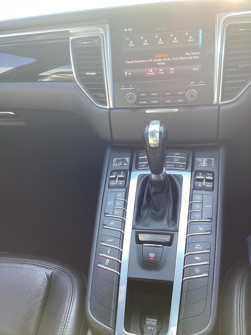 Used Porsche Macan 2017 for sale - 77665747: Photo 26