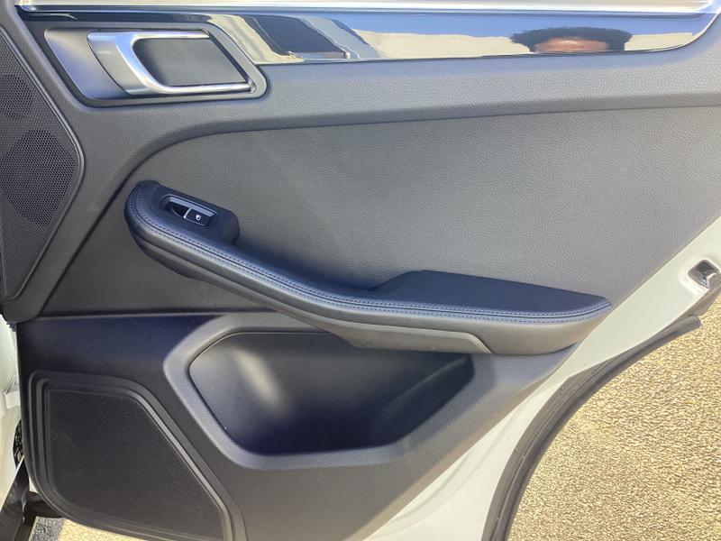 Used Porsche Macan 2017 for sale - 77665747: Photo 33