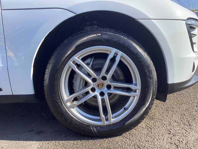 Used Porsche Macan 2017 for sale - 77665747: Photo 48