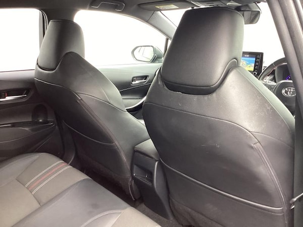 Used Toyota Corolla 2020 for sale - 76302755: Photo 39