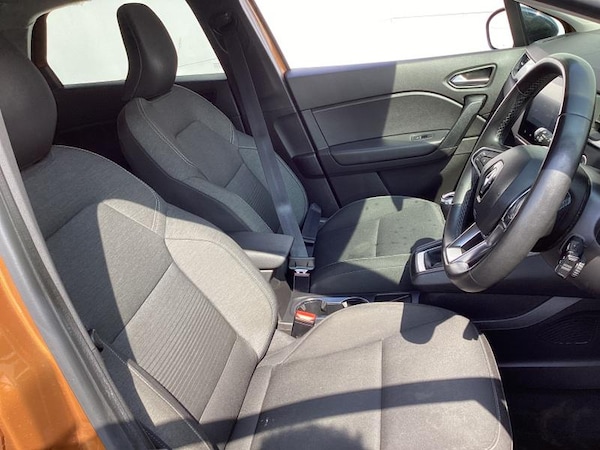 Used Renault Captur 2021 for sale - 75343377: Photo 32