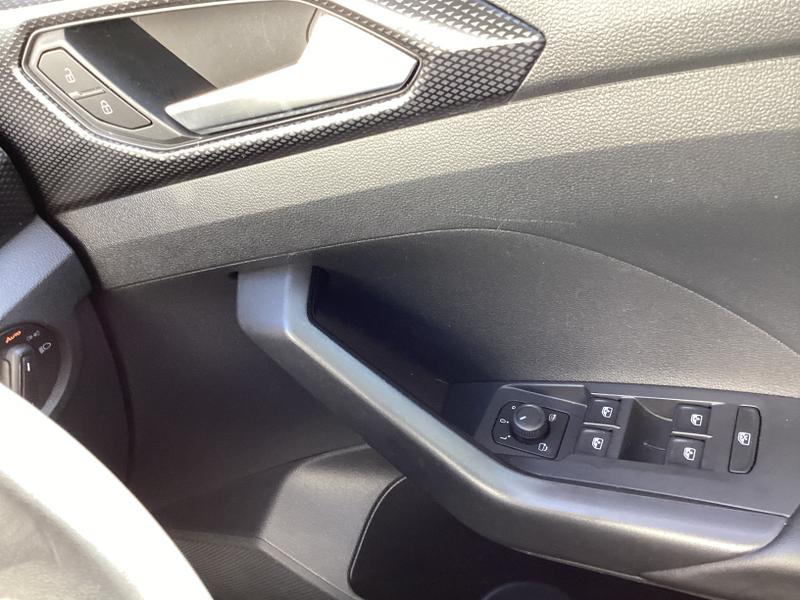 Used Volkswagen T-Cross 2023 for sale - 75908335: Photo 27