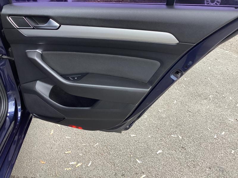 Used Volkswagen Passat 2017 for sale - 77088242: Photo 30