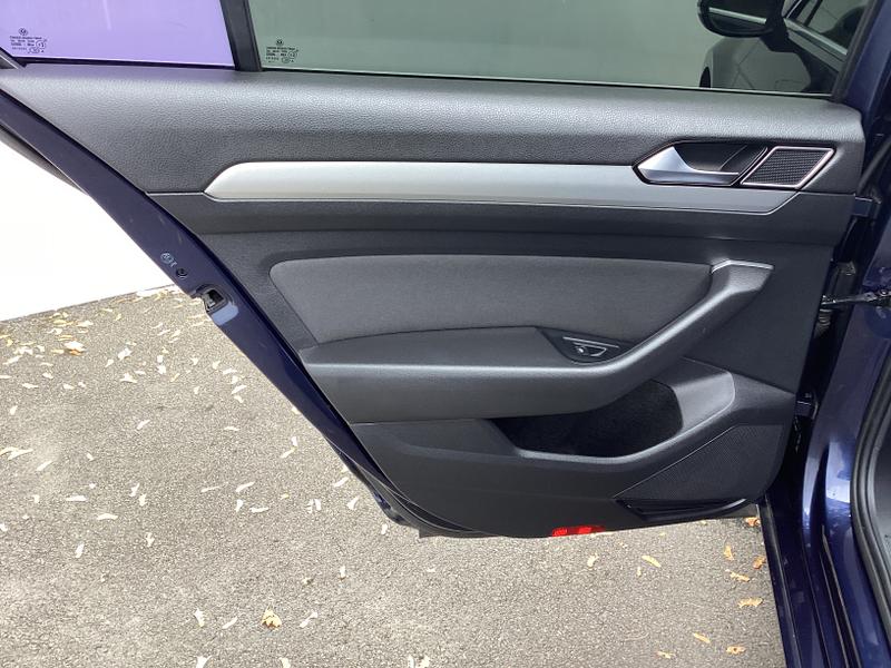 Used Volkswagen Passat 2017 for sale - 77088242: Photo 32