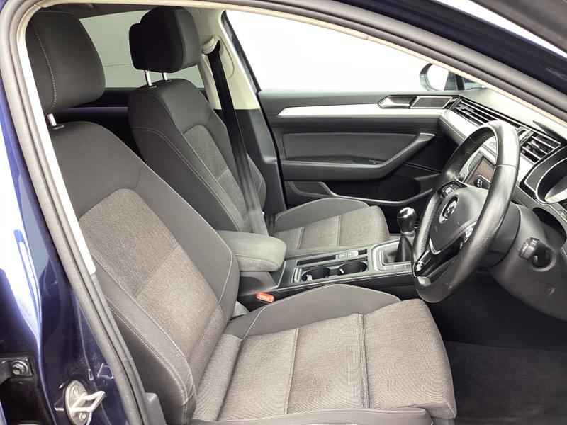 Used Volkswagen Passat 2017 for sale - 77088242: Photo 33