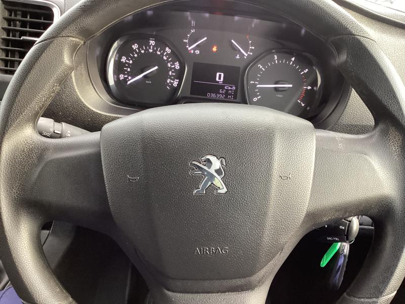 Used Peugeot Expert 2023 for sale - 76332512: Photo 28